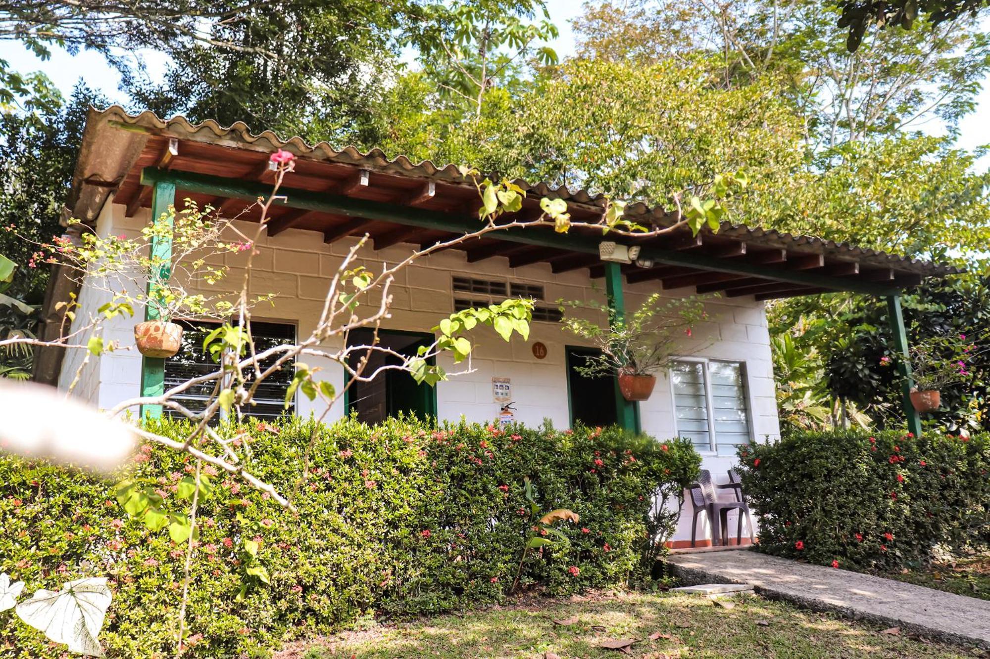 Los Colores Ecoparque Doradal Kültér fotó
